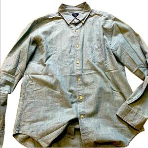 K Crew Lightweight Denim button down shirt -Medium
